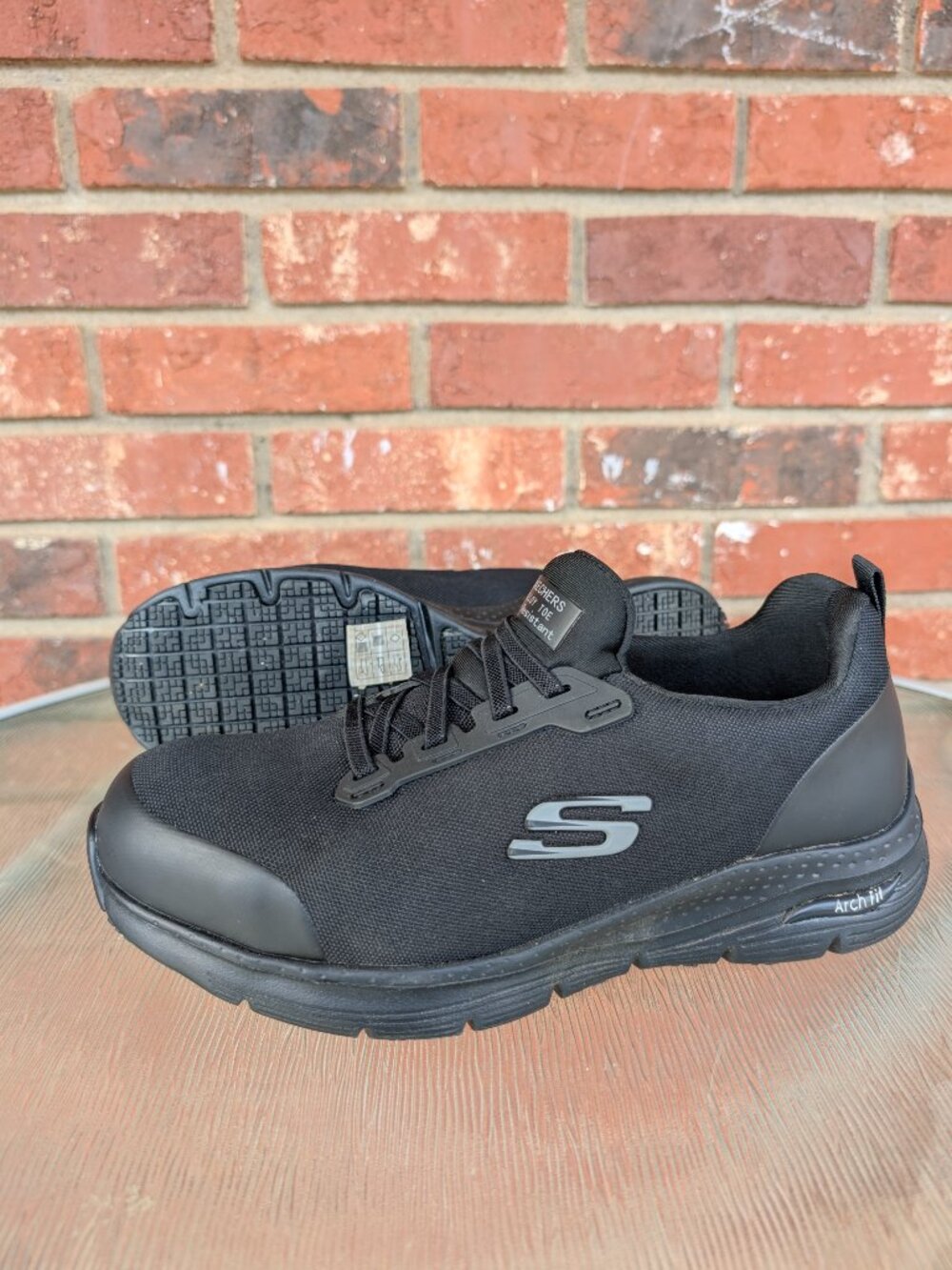 Women's Skechers Alloy Toe Non Slip Safety Shoes Black Size 8